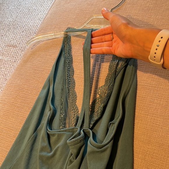 Express - teal lace trimmed body suit - Picture 3 of 3